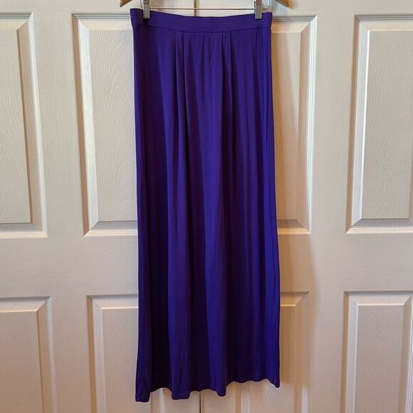 NWOT PURPLE MAXI SKIRT WITH ELASTIC WAIST SIZE LARGE - Picture 1 of 5